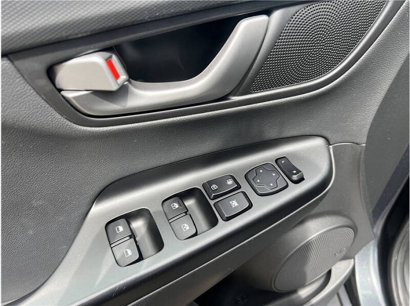 2021 Hyundai Kona Limited