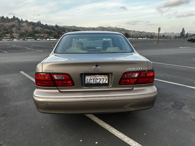 1998 Toyota Avalon XLS