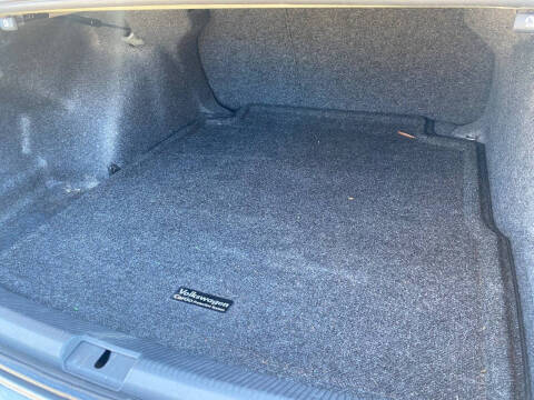 2013 Volkswagen Passat SE PZEV