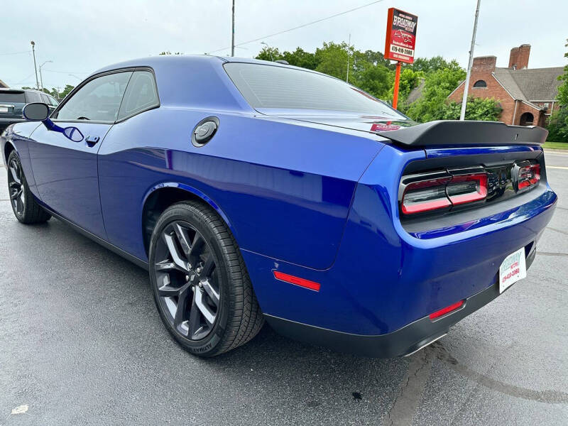2020 Dodge Challenger SXT