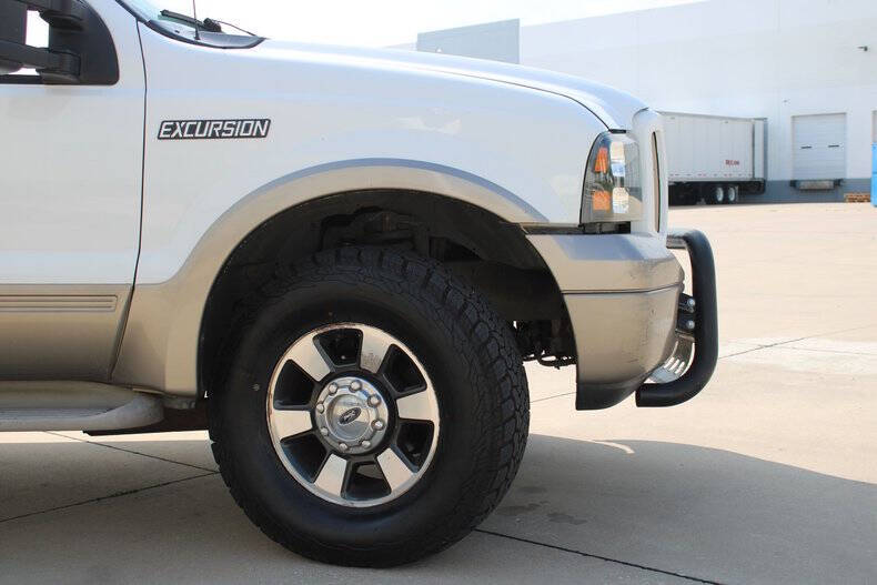 2005 Ford Excursion Eddie Bauer