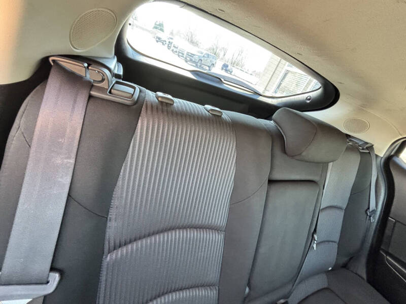 2016 Mazda MAZDA3 i Touring
