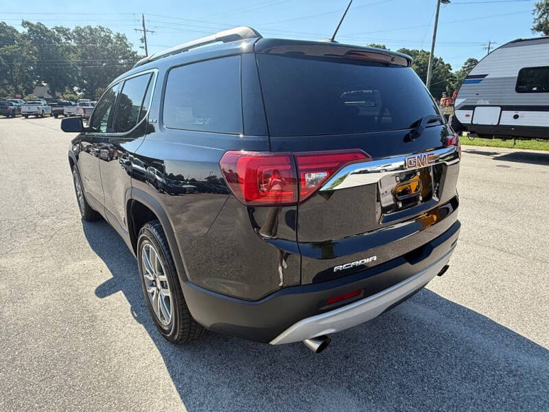 2017 GMC Acadia SLE-2