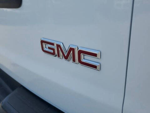 2023 GMC Savana 2500