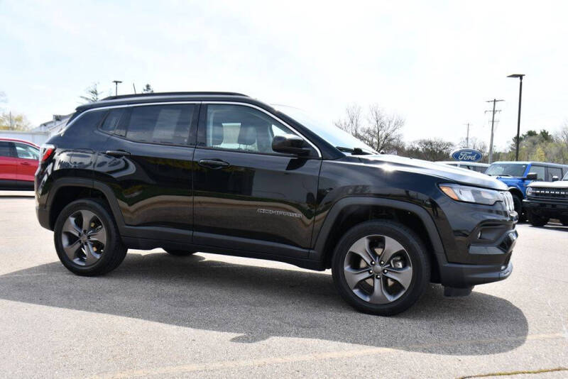 2022 Jeep Compass Latitude Lux