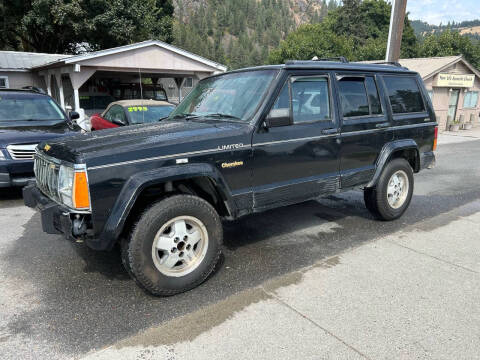 1995 Jeep Cherokee for sale at Harpers Auto Sales in Kettle Falls WA
