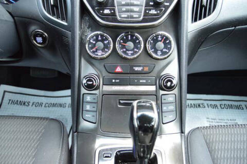 2014 Hyundai Genesis Coupe 2.0T R-Spec