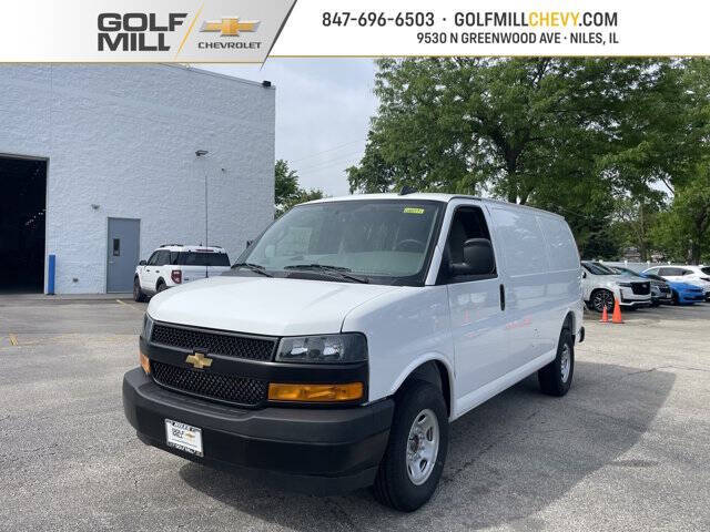 2025 Chevrolet Express 3500