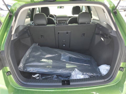 2025 Volkswagen Taos SE