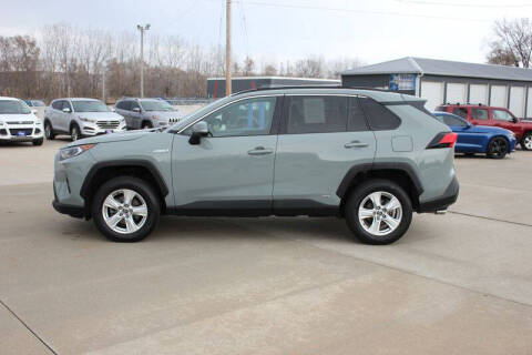 2020 Toyota RAV4 Hybrid XLE