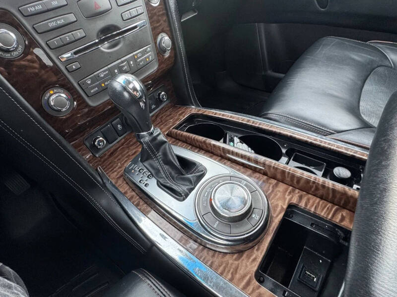 2017 Nissan Armada Platinum