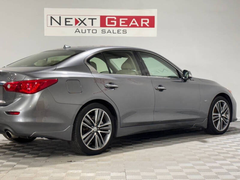 2015 Infiniti Q50