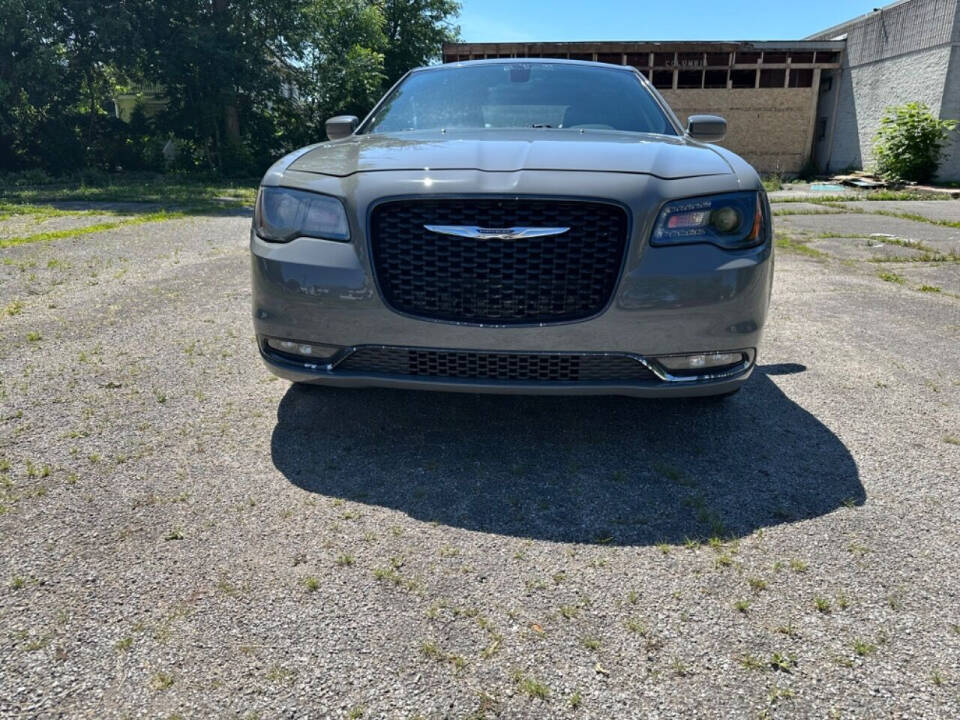 2019 Chrysler 300 for sale at SRL SAHER in Lorain, OH