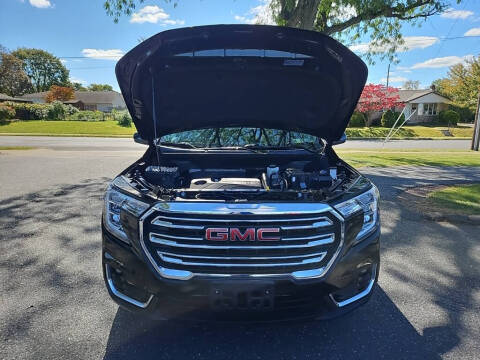 2022 GMC Terrain SLT