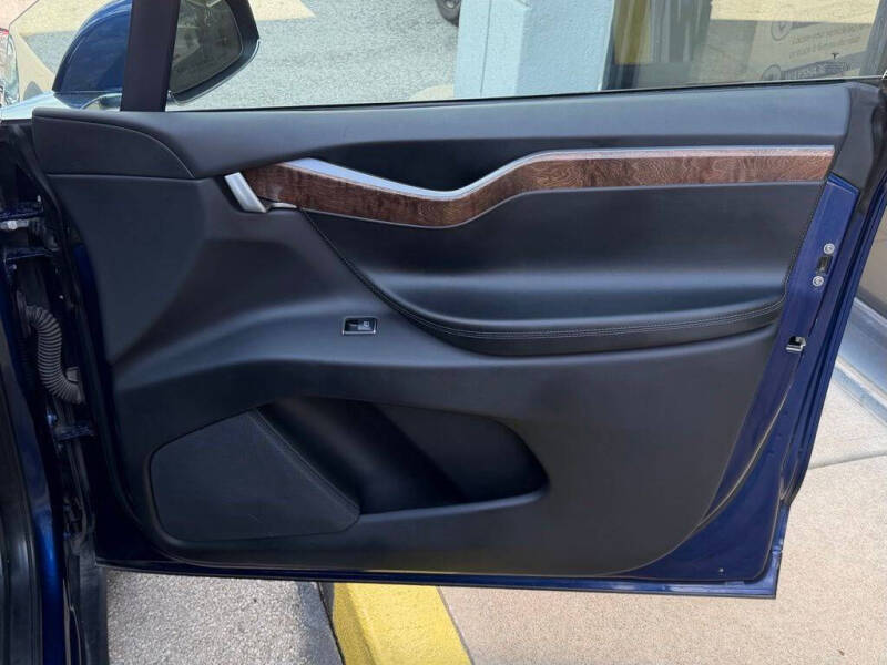 2021 Tesla Model X Long Range Plus