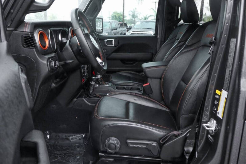 2023 Jeep Gladiator Mojave