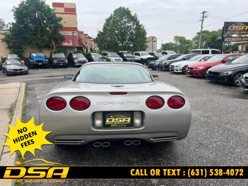 2004 Chevrolet Corvette