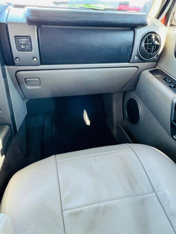 2003 HUMMER H2 Lux Series