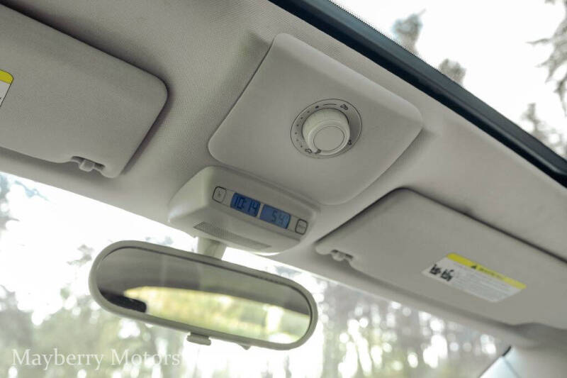 2010 Volkswagen New Beetle