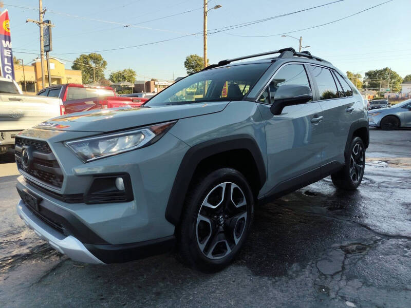 2019 Toyota RAV4 Adventure