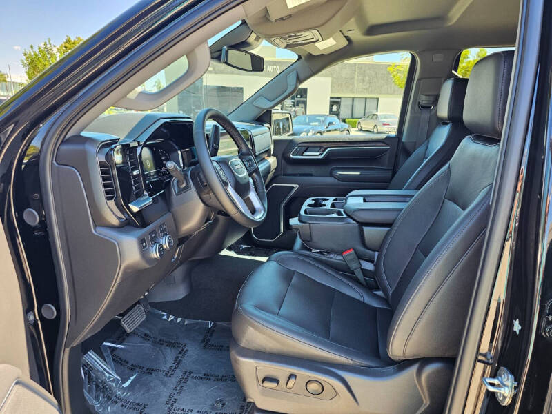 2025 GMC Sierra 1500