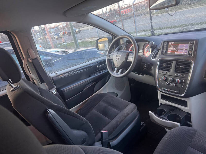 2018 Dodge Grand Caravan SE