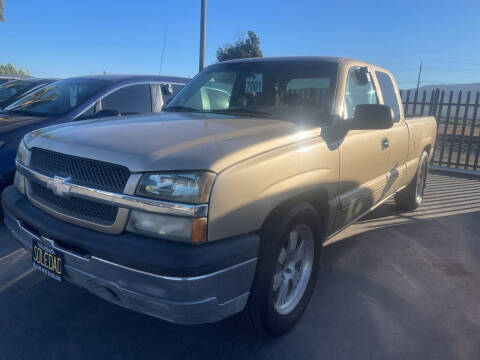 2004 Chevrolet Silverado 1500 for sale at Soledad Auto Sales in Soledad CA