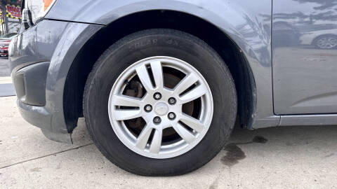 2013 Chevrolet Sonic LT Auto