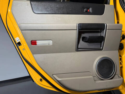 2004 HUMMER H2