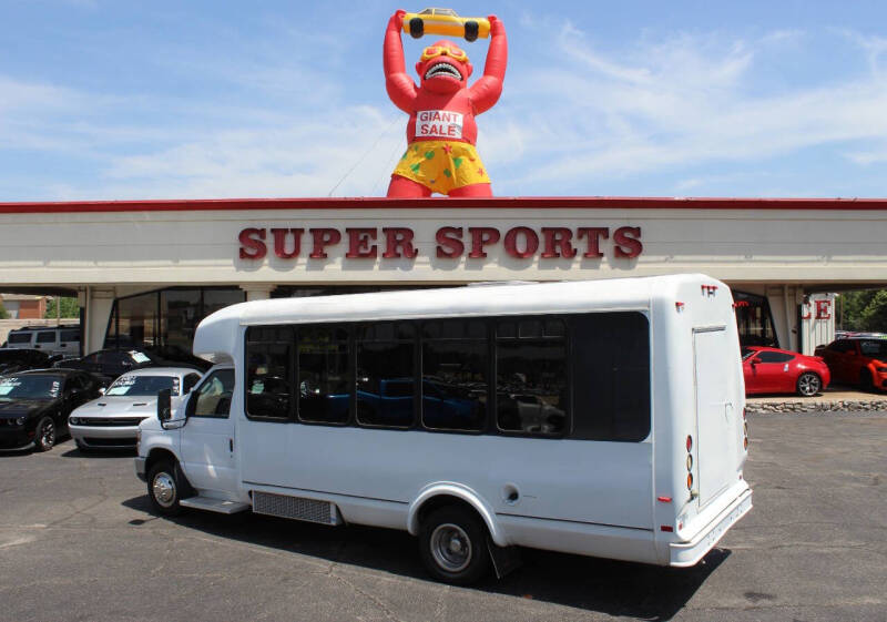 2013 Ford E-Series E-450 SD