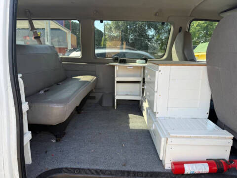 2001 Ford E-Series E-350 SD XL