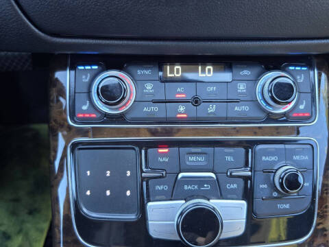 2011 Audi A8 quattro