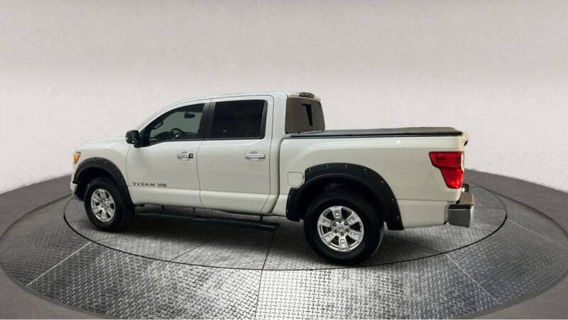 2018 Nissan Titan SV