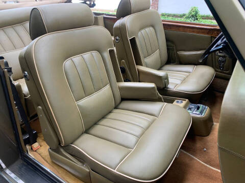 1982 Rolls-Royce Corniche