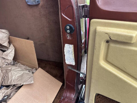 1984 Dodge Ram Van