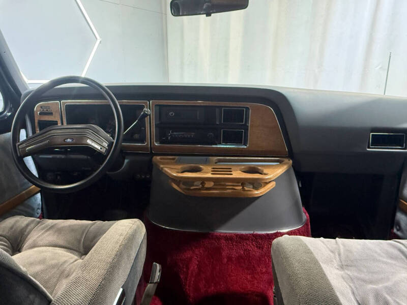 1988 Ford E-Series E-150