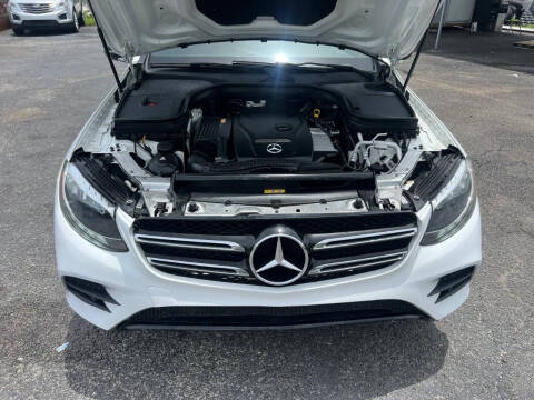 2017 Mercedes-Benz GLC GLC 300