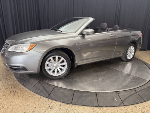 2013 Chrysler 200 Touring