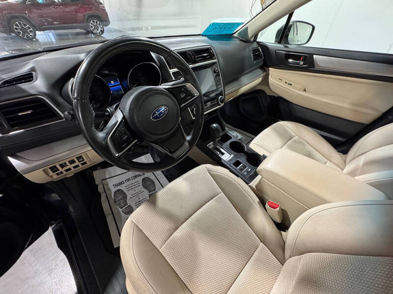 2018 Subaru Outback 2.5i Premium