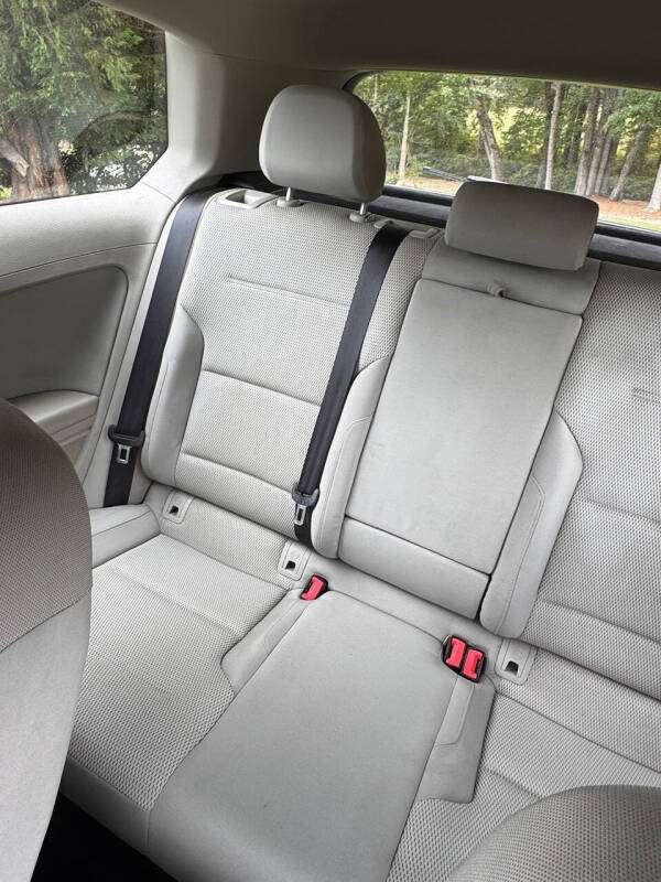 2016 Volkswagen Golf TSI