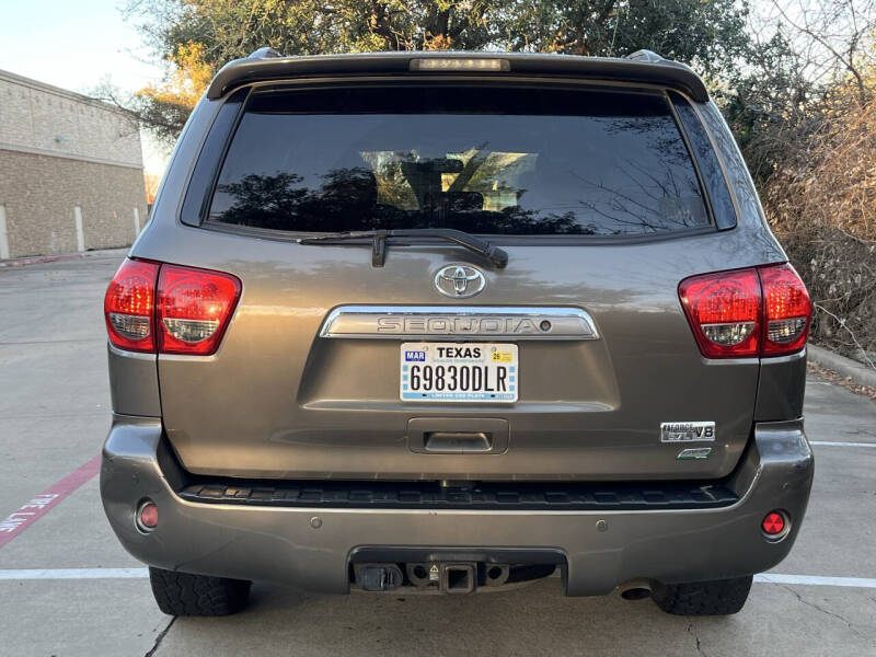 2014 Toyota Sequoia Platinum