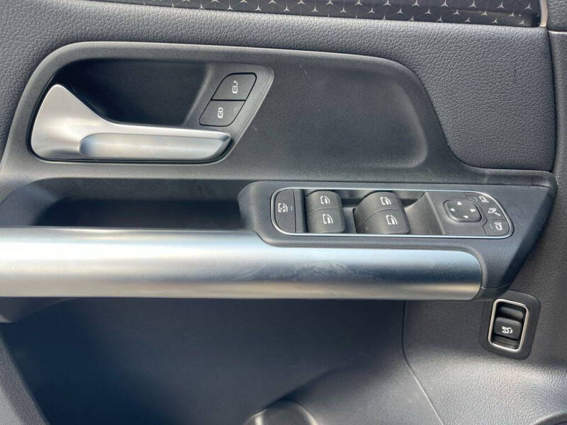 2025 Mercedes-Benz GLA GLA 250