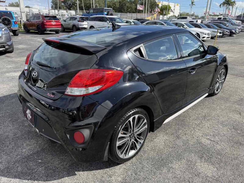 2016 Hyundai Veloster Turbo