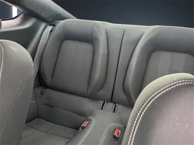 2021 Ford Mustang EcoBoost