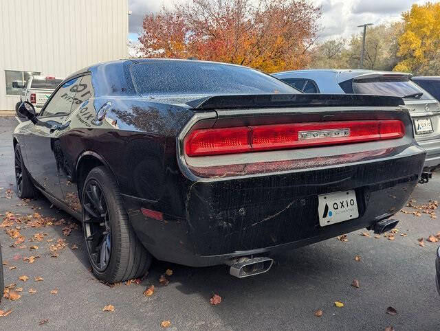 2014 Dodge Challenger SXT