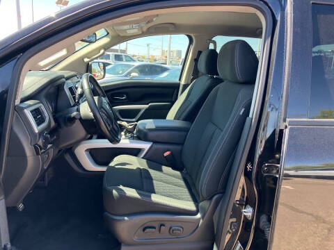 2019 Nissan Titan SV