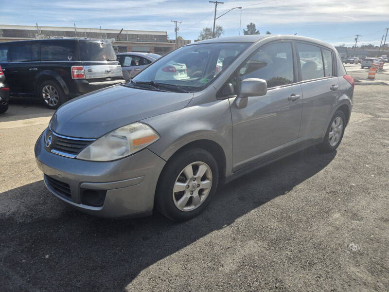 2009 Nissan Versa 1.8 SL