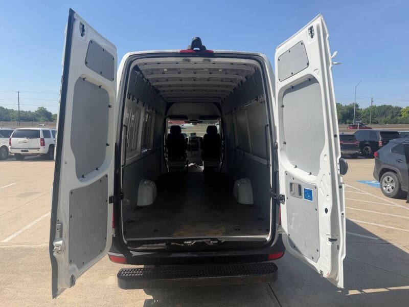 2013 Freightliner Sprinter 2500