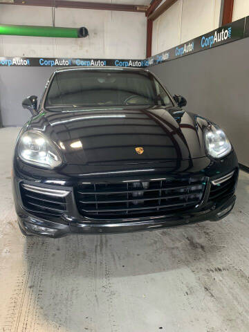 2017 Porsche Cayenne Turbo