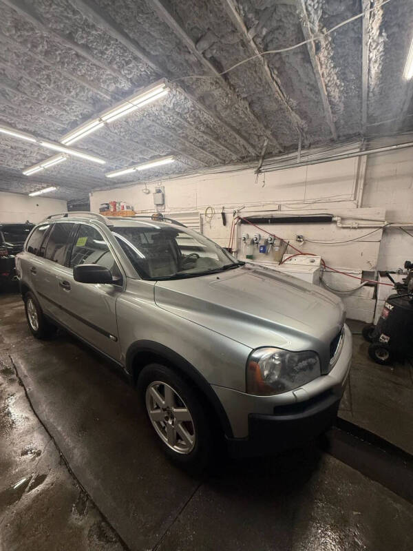 2005 Volvo XC90 2.5T